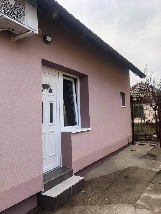 Apartman Arthur Кикинда Экстерьер фото